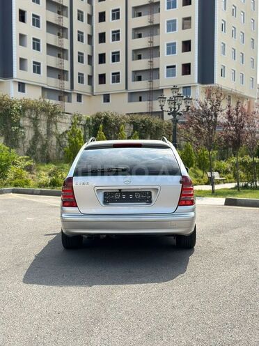 Mercedes C 220 d 2005, 437,760 km - 2.2 l - Bakı