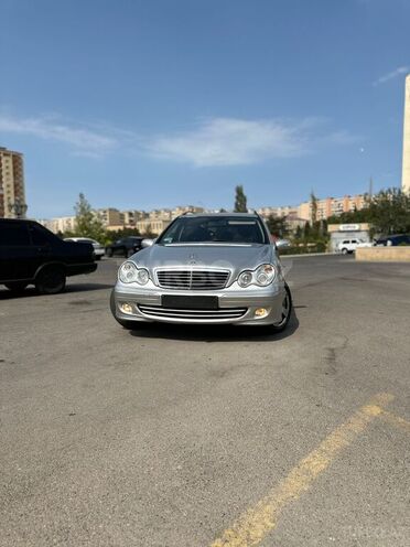 Mercedes C 220 d 2005, 437,760 km - 2.2 l - Bakı