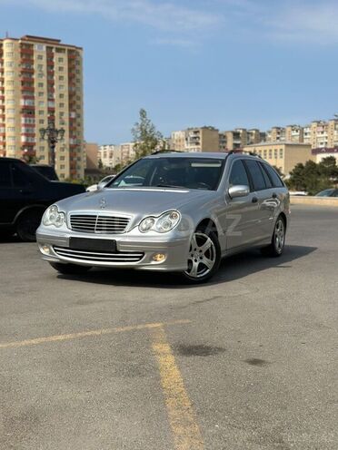 Mercedes C 220 d 2005, 437,760 km - 2.2 l - Bakı