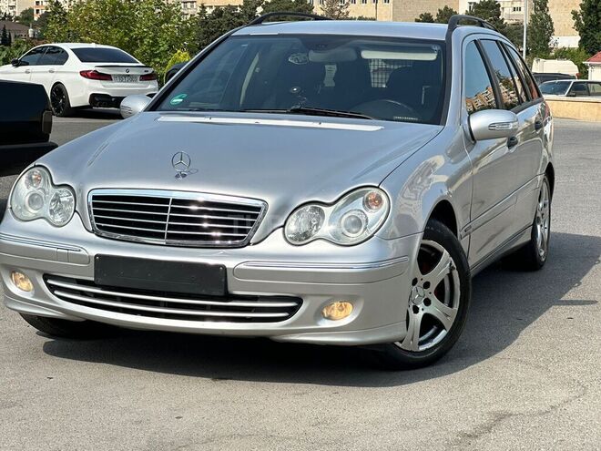 Mercedes C 220 d 2005, 437,760 km - 2.2 l - Bakı