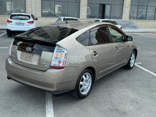 Toyota Prius-9