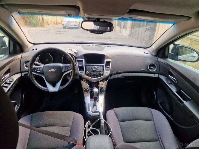 Chevrolet Cruze-4