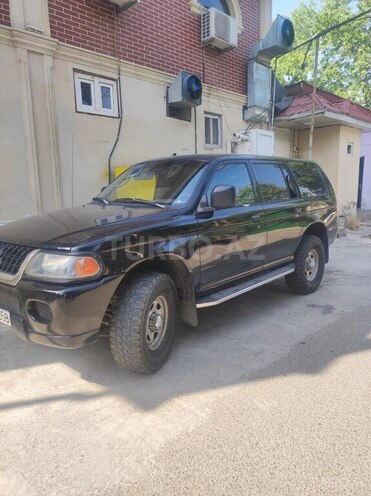 Mitsubishi  2001, 220,000 km - 3.0 l - Lənkəran