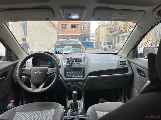 Chevrolet Cobalt-6