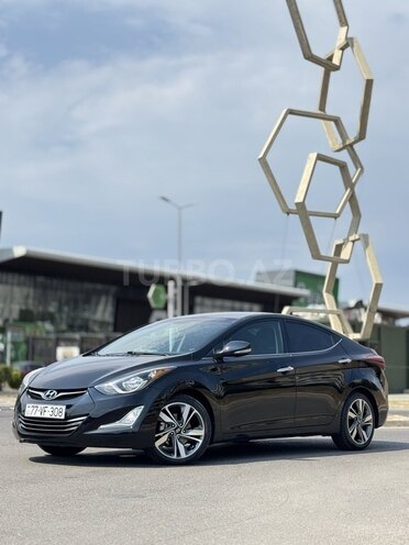 Hyundai Elantra-5