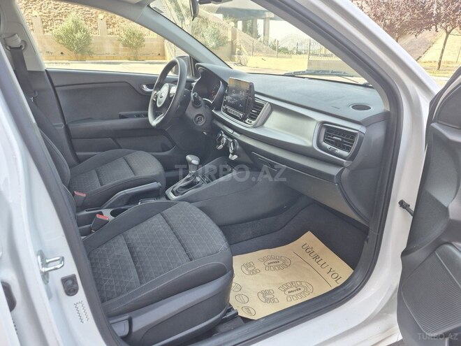 Kia Rio 2021, 130,437 km - 1.6 l - Bakı