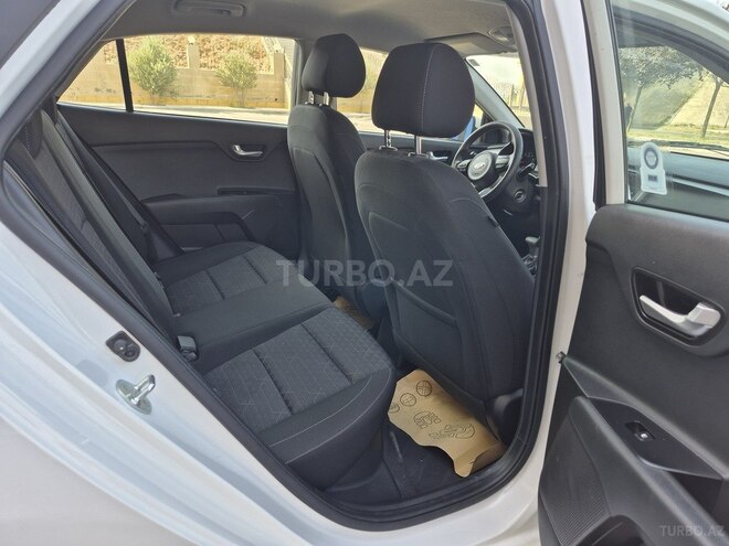 Kia Rio 2021, 130,437 km - 1.6 l - Bakı