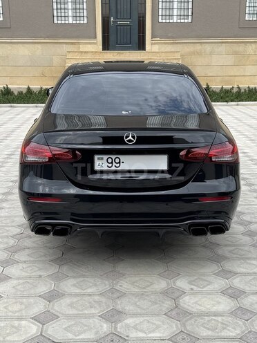 Mercedes E 220 d 4MATIC 2018, 129,000 km - 2.0 l - Bakı