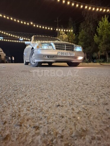 Mercedes C 180 1994, 135,000 km - 1.8 l - Sabirabad