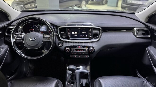 Kia Sorento-9