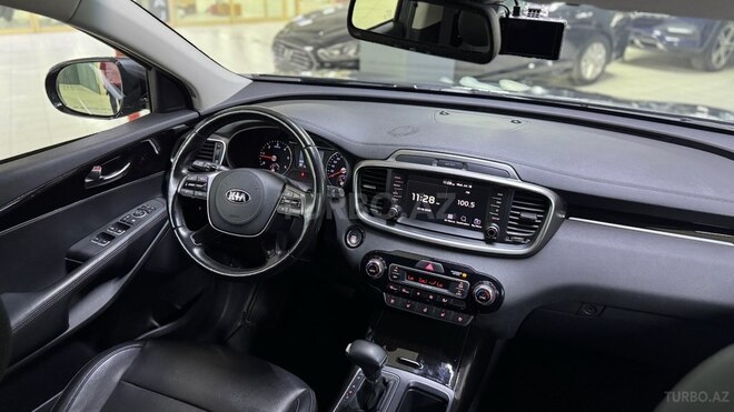 Kia Sorento-10