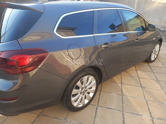 Opel Astra 2011, 300,000 km - 1.3 l - Bakı