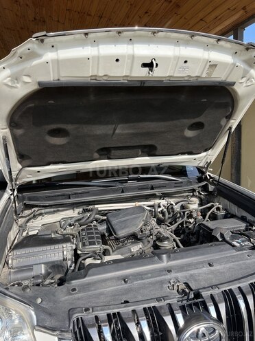 Toyota Land Cruiser Prado 2010, 160,800 km - 2.7 l - Bakı