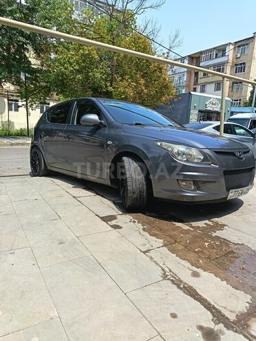 Hyundai i30 2009, 380,000 km - 1.6 l - Şirvan
