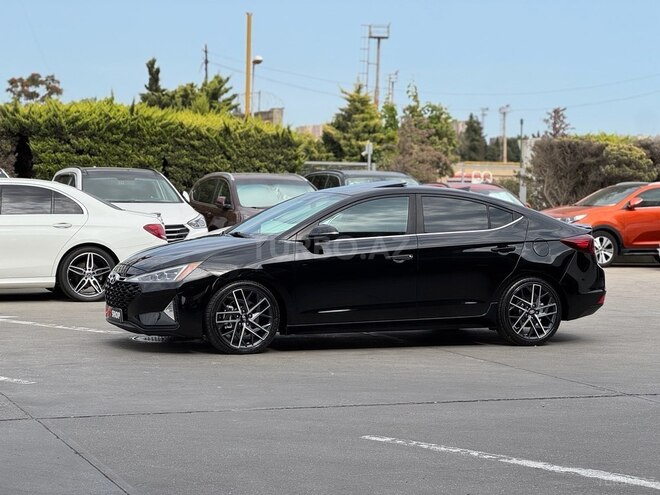 Hyundai Elantra 2019, 120,000 km - 1.6 л - Bakı