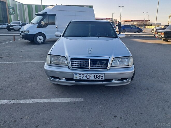 Mercedes C 200 2000, 250,000 km - 2.0 л - Şəmkir
