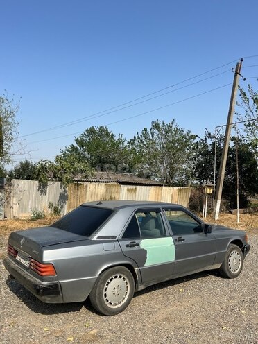 Mercedes 190 1990, 350,000 km - 2.0 l - Cəlilabad