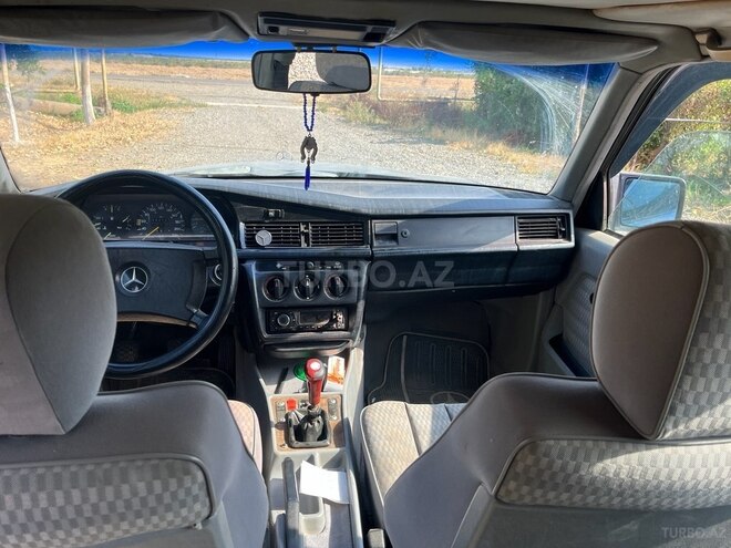 Mercedes 190 1990, 350,000 km - 2.0 l - Cəlilabad