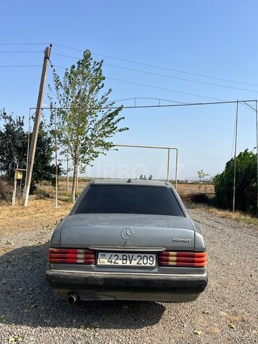 Mercedes 190 1990, 350,000 km - 2.0 l - Cəlilabad