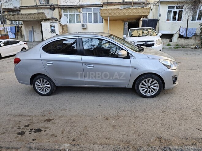 Mitsubishi Attrage 2016, 220,000 km - 1.2 л - Bakı