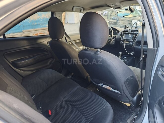 Mitsubishi Attrage 2016, 220,000 km - 1.2 л - Bakı