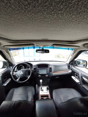 Mitsubishi Pajero 2007, 230,000 km - 3.0 l - Bakı