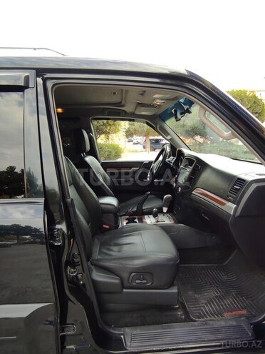 Mitsubishi Pajero 2007, 230,000 km - 3.0 l - Bakı