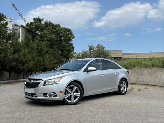 Chevrolet Cruze-1