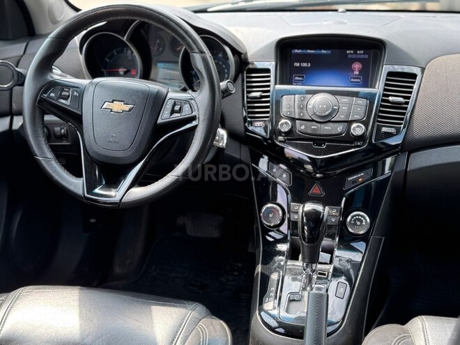 Chevrolet Cruze-8