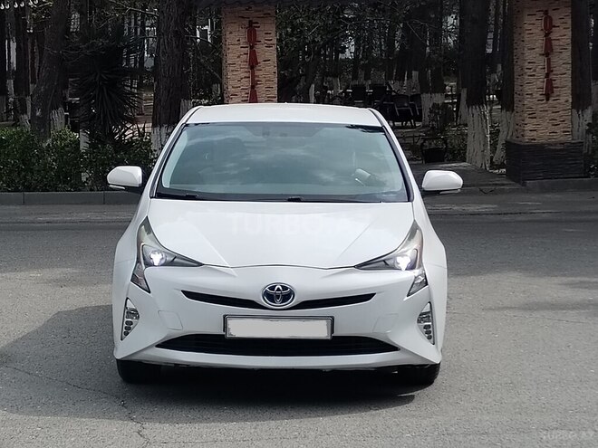 Toyota Prius 2018, 129,000 km - 1.8 l - Sumqayıt