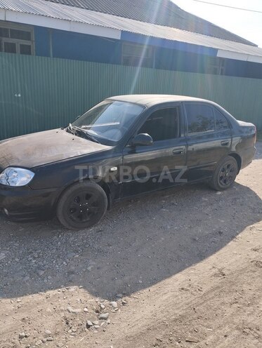 Hyundai Accent 2005, 470,000 km - 1.6 l - Füzuli