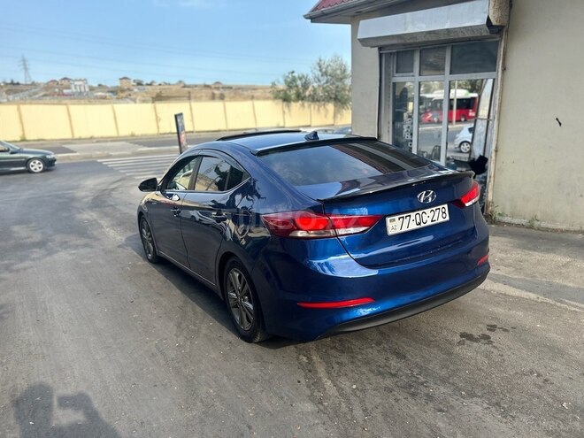 Hyundai Elantra 2017, 80,000 km - 2.0 л - Bakı