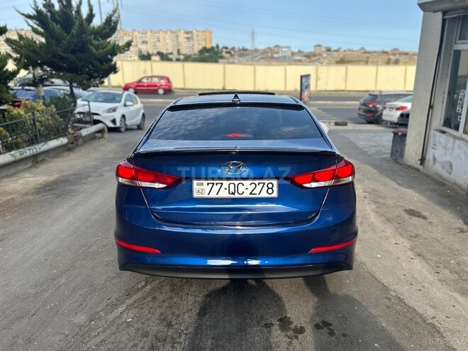 Hyundai Elantra 2017, 80,000 km - 2.0 л - Bakı