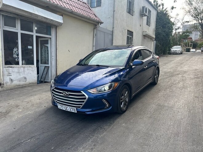 Hyundai Elantra 2017, 80,000 km - 2.0 л - Bakı