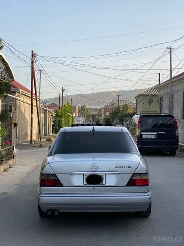 Mercedes E 200 d 1993, 346,000 km - 2.0 l - Bakı