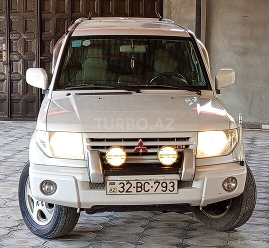 Mitsubishi Pajero io 2000, 25,000 km - 1.8 л - Ağsu