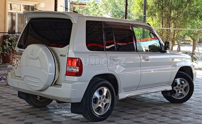 Mitsubishi Pajero io 2000, 25,000 km - 1.8 л - Ağsu