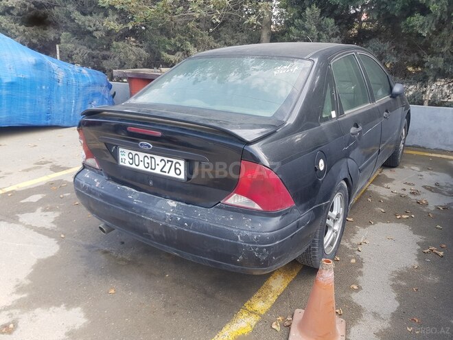Ford Focus 2000, 256,341 km - 2.0 l - Bakı