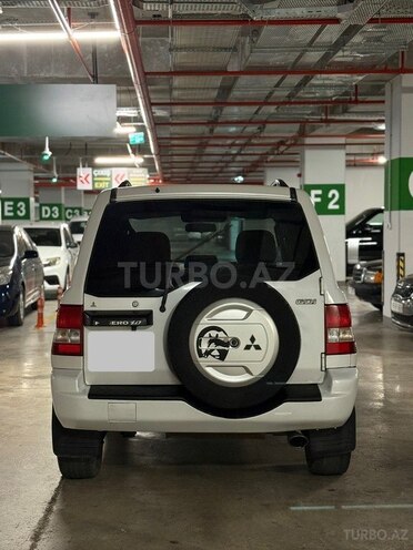 Mitsubishi Pajero io 2002, 324,856 km - 2.0 l - Bakı