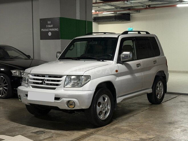 Mitsubishi Pajero io 2002, 324,856 km - 2.0 l - Bakı