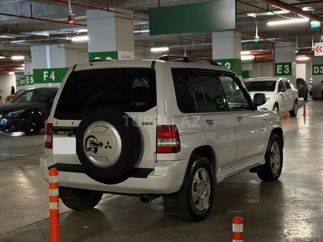 Mitsubishi Pajero io 2002, 324,856 km - 2.0 l - Bakı