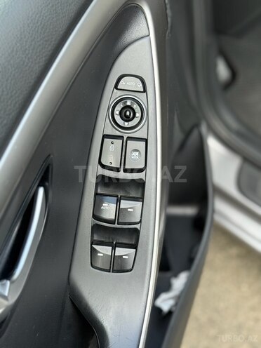 Hyundai i30 2013, 218,000 km - 1.6 л - Bakı