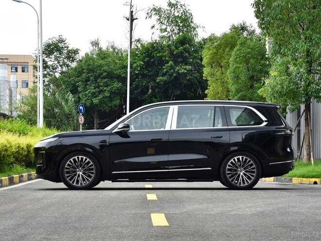 Changan Deepal S09-4