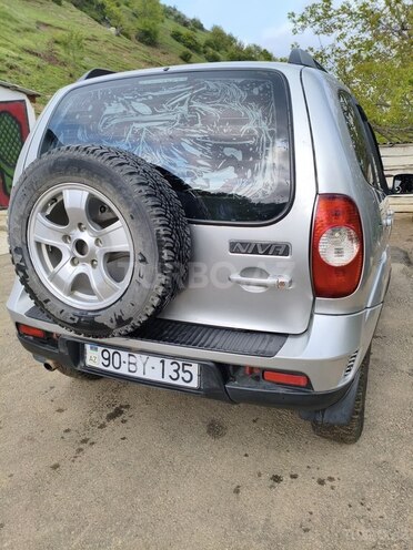 Chevrolet Niva 2014, 95,000 km - 1.7 l - Yardımlı