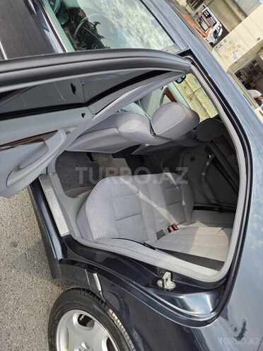 Mercedes C 200 1999, 427,000 km - 2.0 л - Sumqayıt