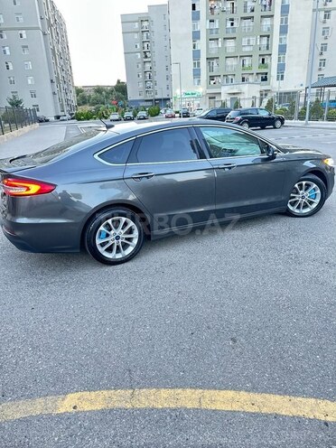 Ford Fusion (North America) 2019, 77,000 km - 2.0 l - Bakı