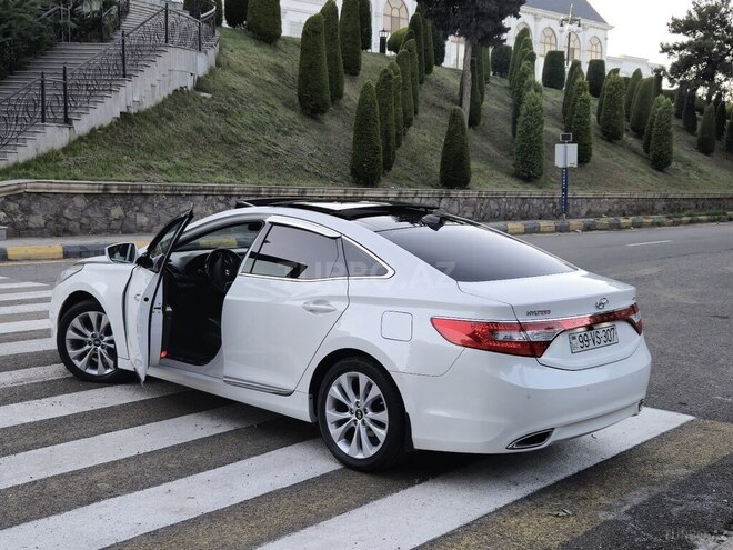 Hyundai Grandeur 2012, 225,700 km - 2.4 л - Tovuz