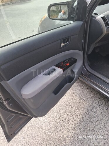 Toyota Prius-4