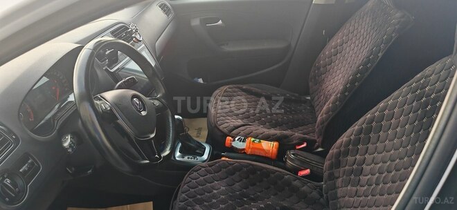 Volkswagen Polo 2019, 96,000 km - 1.6 l - Bakı