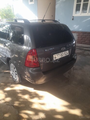 Toyota Corolla 2006, 25,600 km - 1.4 l - Sabirabad